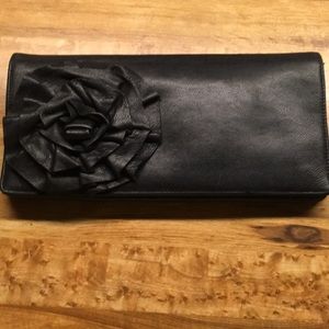 Tarnish Leather Clutch w/ Flower.